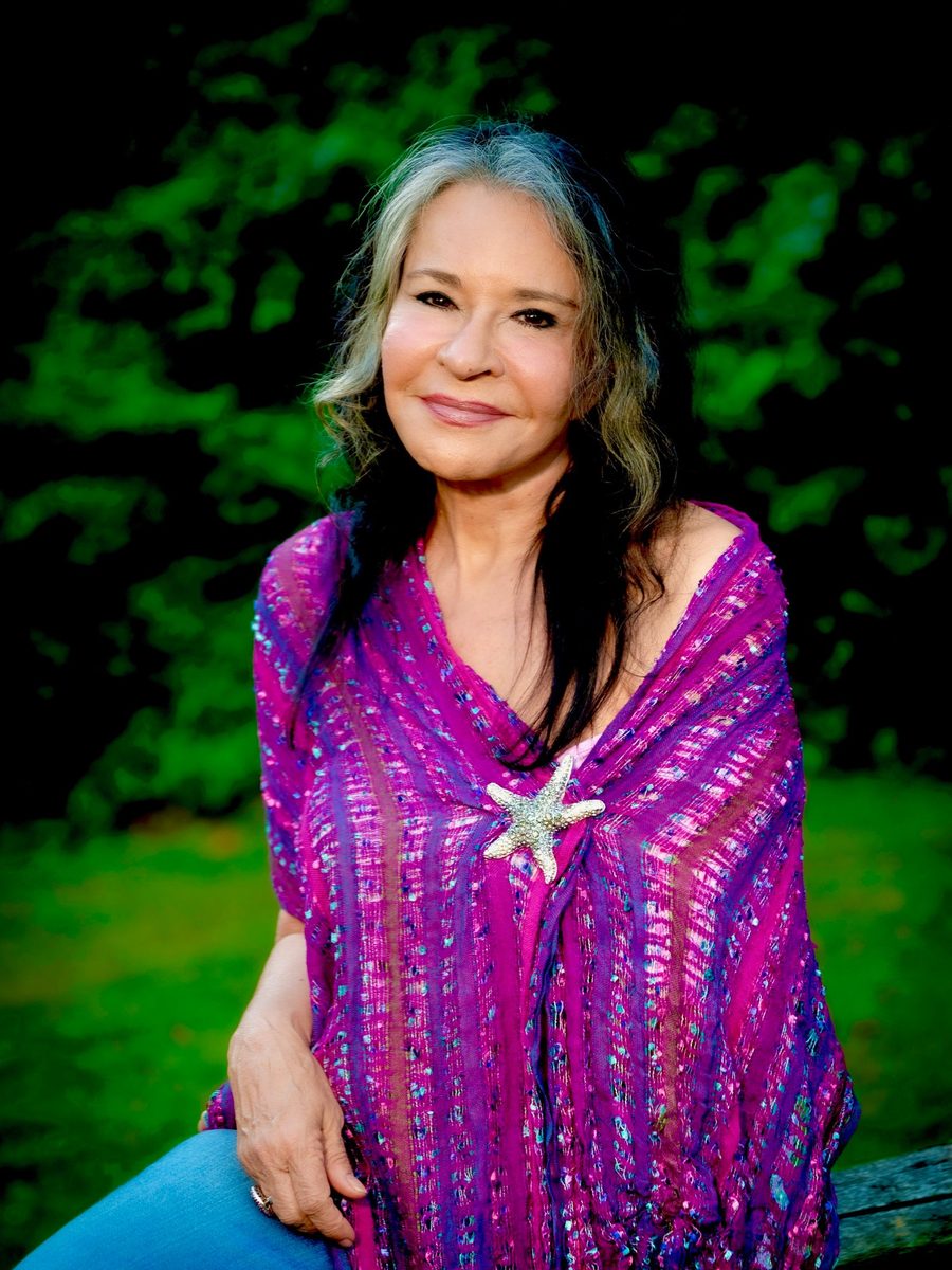 Portrait of Elissa Montanti, founder of Global Medical Relief Fund